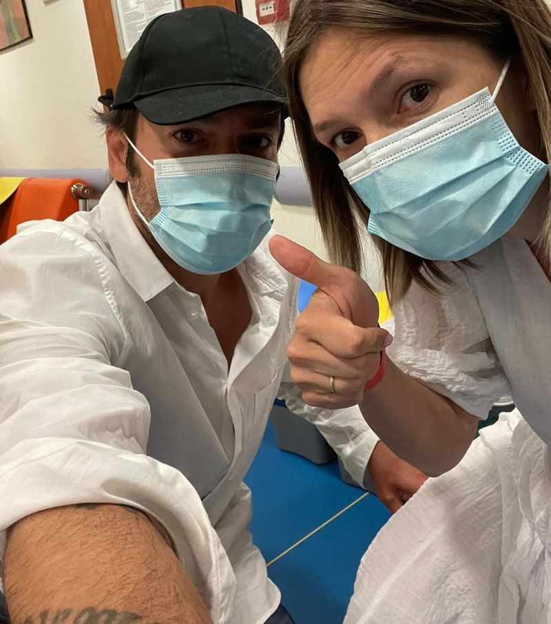 Adela Popescu și Radu Vâlcan Radu Vâlcan a luat virusul de la soția lui
