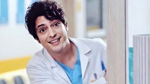 Taner Olmez, actorul din Doctorul minune, cântă în timpul liber și este și actor