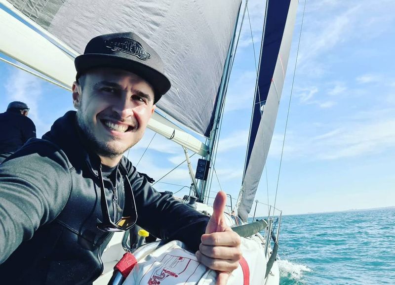 Tatăl și unul dintre frații lui Șerban au rămas arestați pe o navă