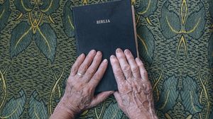 Versete biblice de încurajare pentru tine și cei dragi