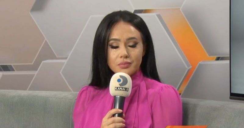 Ella Tina 
