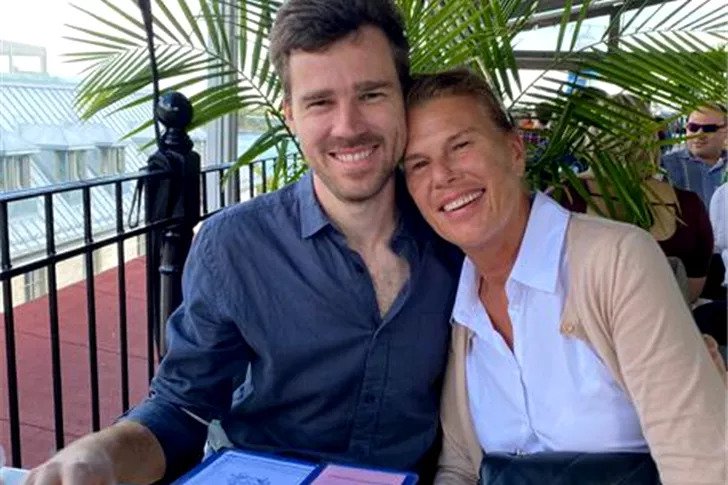 Ultima fotografie cu soția și fiul lui Dan Petrescu &icirc;nainte să moară