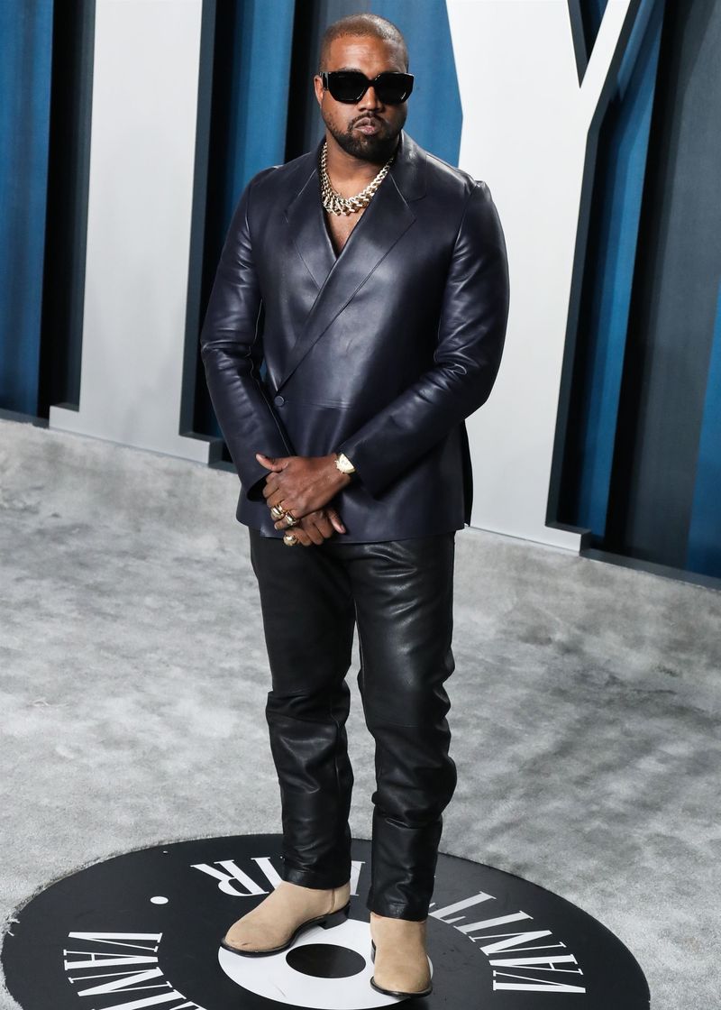 Kanye West și-a schimbat numele