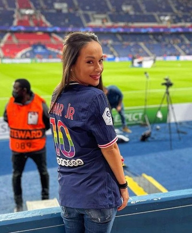 &Icirc;nt&acirc;lnirea dintre Vlăduța și Neymar a fost una plină de entuziasm. C&acirc;ntăreața este recunoscătoare pentru ce i s-a &icirc;nt&acirc;mplat