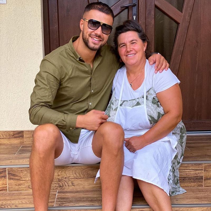 Mama Geta l-a avertizat pe Culiță că nu va veni la botez dacă va fi prezent și fostul ei soț