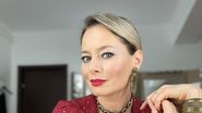 Laura Cosoi 