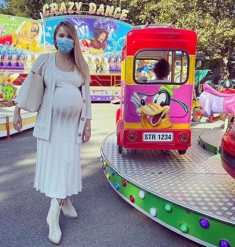 Andreea Ibaka, criticată de fani că și-ar neglija bebebelușul nou-născut!