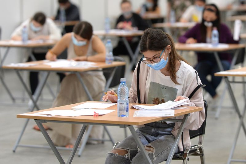 Când se recuperează vacanța forțată a elevilor de două săptămâni. Ministrul Educației anunță: &quot;Avem o cerere pe care eu înțeleg să o susțin&quot;