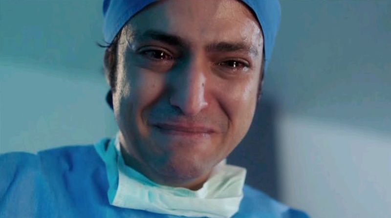 Ali Vefa din &quot;Doctorul minune&quot; va deveni tată în viața reală. Soția actorului Taner Olmez, Ece Çeşmioğlu Ölmez, este însărcinată. Care este sexul bebelușului