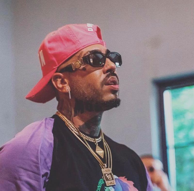 Cât cere Antonia pentru 40 de minute de spectacol?