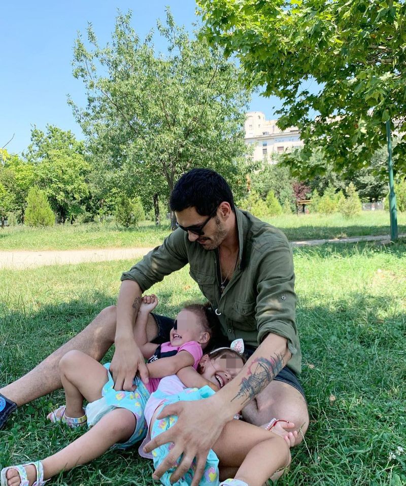 George Burcea i-a făcut cunoștință Vivianei cu fiicele sale