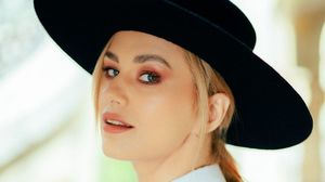 Ce făcea Feli înainte de celebritate pentru a se întreține?