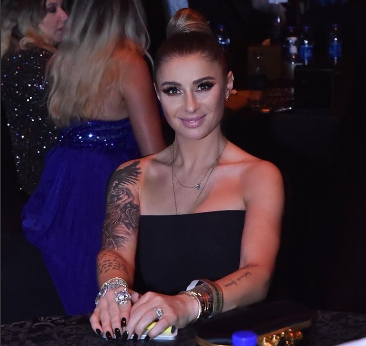 Anamaria Prodan devoalează misterele din jurul soțului ei. Când lucrurile păreau trasate, impresara mai aruncă câte o grenadă: &quot;Lumea oribilă a femeilor ieftine l-au tras cumplit de jos&quot;