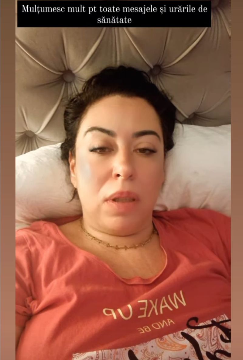 Oana Roman se simte rău și stă la pat
