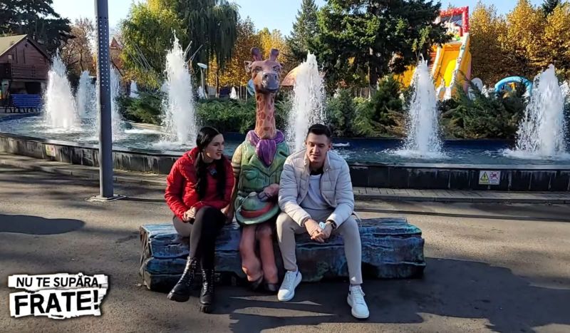 Bianca și Cristian Comănici au mers în parcul de distracții