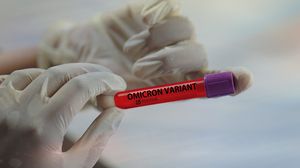 Noi restricții împotriva COVID-19, după ce tulpina OMICRON și-a făcut apariția la noi în țară!