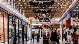 Programul mall-urilor de Crăciun 2021