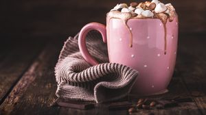 Rețeta de ciocolată caldă de casă