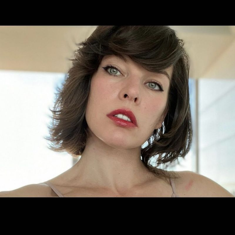milla jovovich in ipostaze incendiare