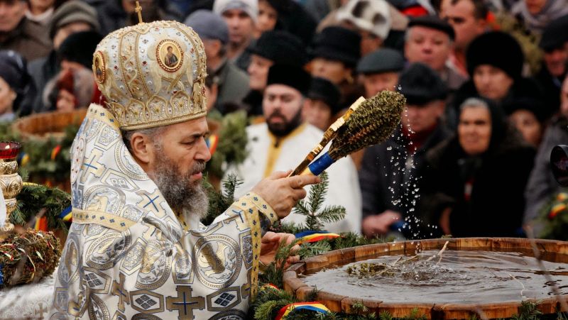 Pe ce dată este Botezul Domnului în 2022?