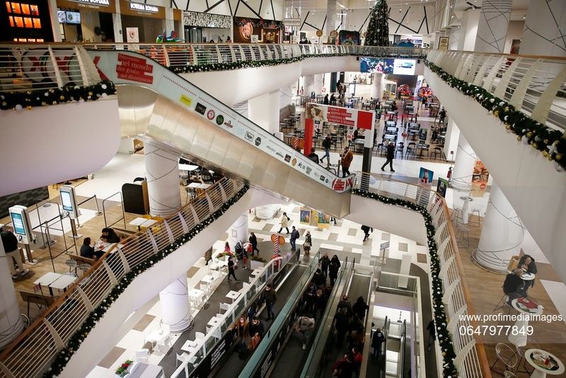 Programul mall-urilor de Revelion 2022