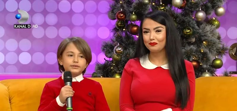 Andreea Mantea l-a găsit pe fiul ei cu v&acirc;nătăi pe corp