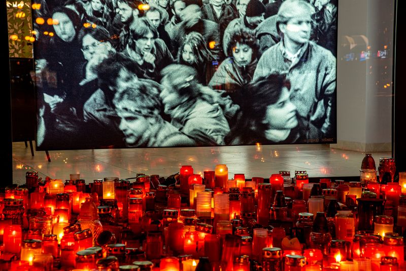 33 de ani de la Revoluția din 1989