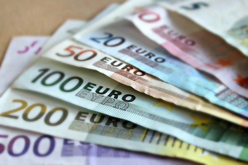 Curs valutar BNR, joi, 23 decembrie 2021