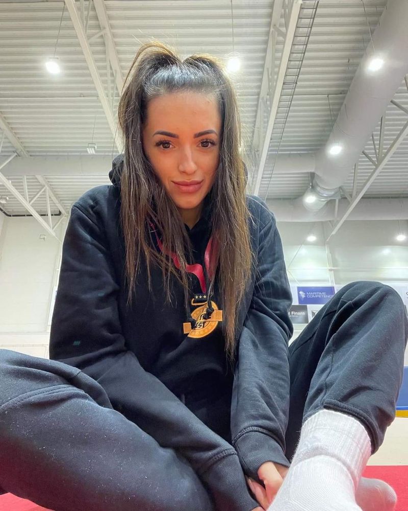 Larisa Iordache Larisa Iordache a luat decizia de a se retrage din gimnastică
