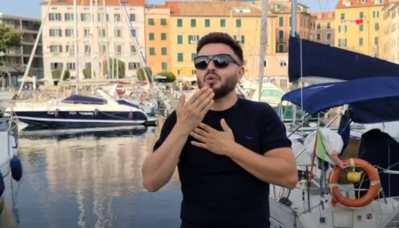 Ștefan Bănică Junior a intrat în vizorul maneliștilor, după scandalul cu Florin Salam. Avertisment dur din partea altui cântăreț Băi, frate, atât am de zis dacă ai simț, las-o așa!