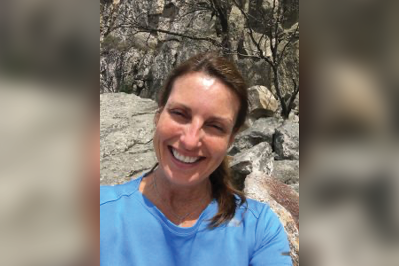 O profesoară de biologie din SUA a fost arestată după ce a imunizat un elev la domiciliu