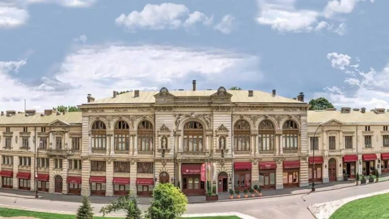 Palatul Bragadiru, una dintre clădirile impunătoare ale Bucureștiului Palatul Bragadiru