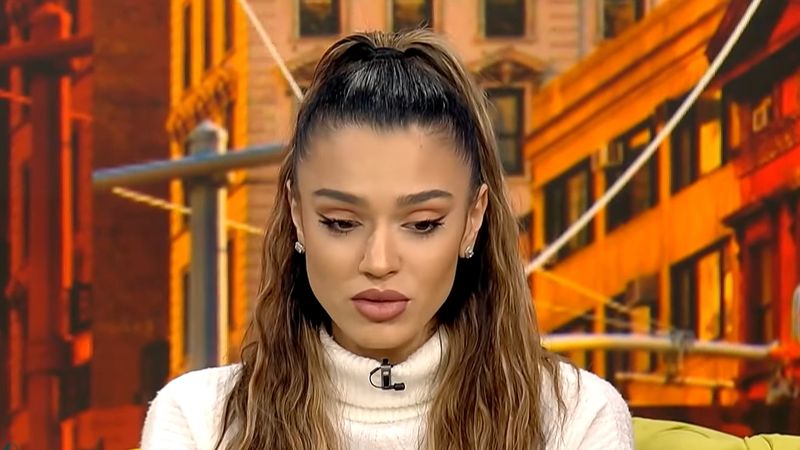 Fiica lui Adrian Minune, despre AVC-ul suferit de mama ei