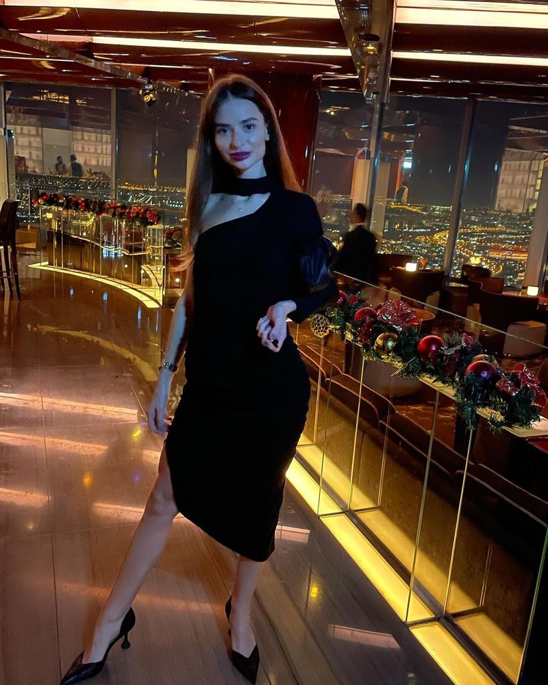 Cum arată Kseniya, soția lui Tudor Oros