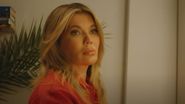 Gina Pistol, prima apariție într-un videoclip de-al lui Smiley