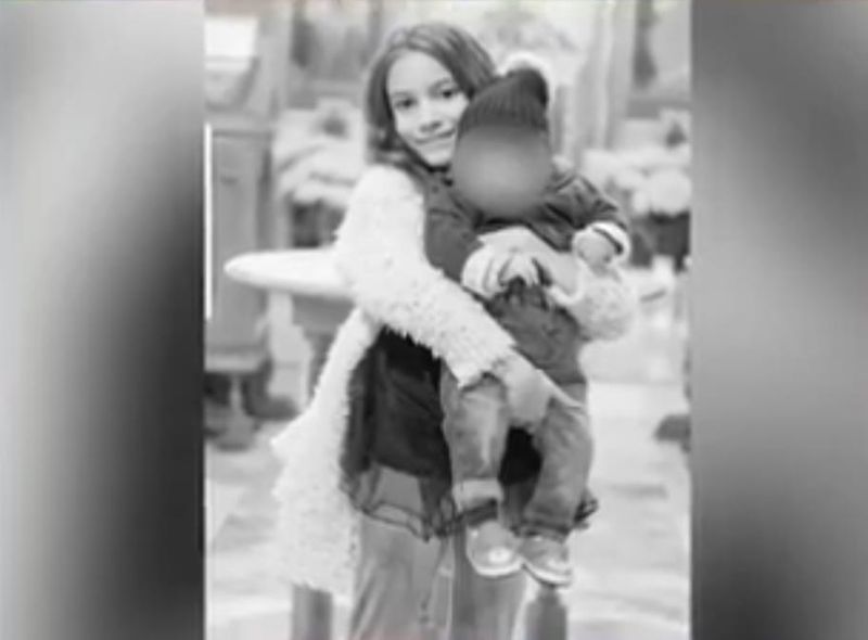 Fetița ucisă pe trecerea de pietoni de polițist mai are acasă un frate de 3 ani
