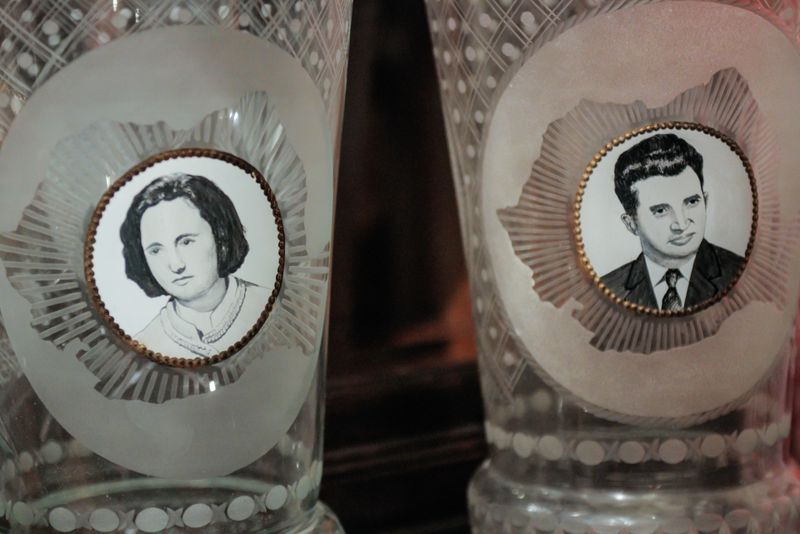 Miturile Casei Poporului pe vremea lui Nicolae Ceaușescu