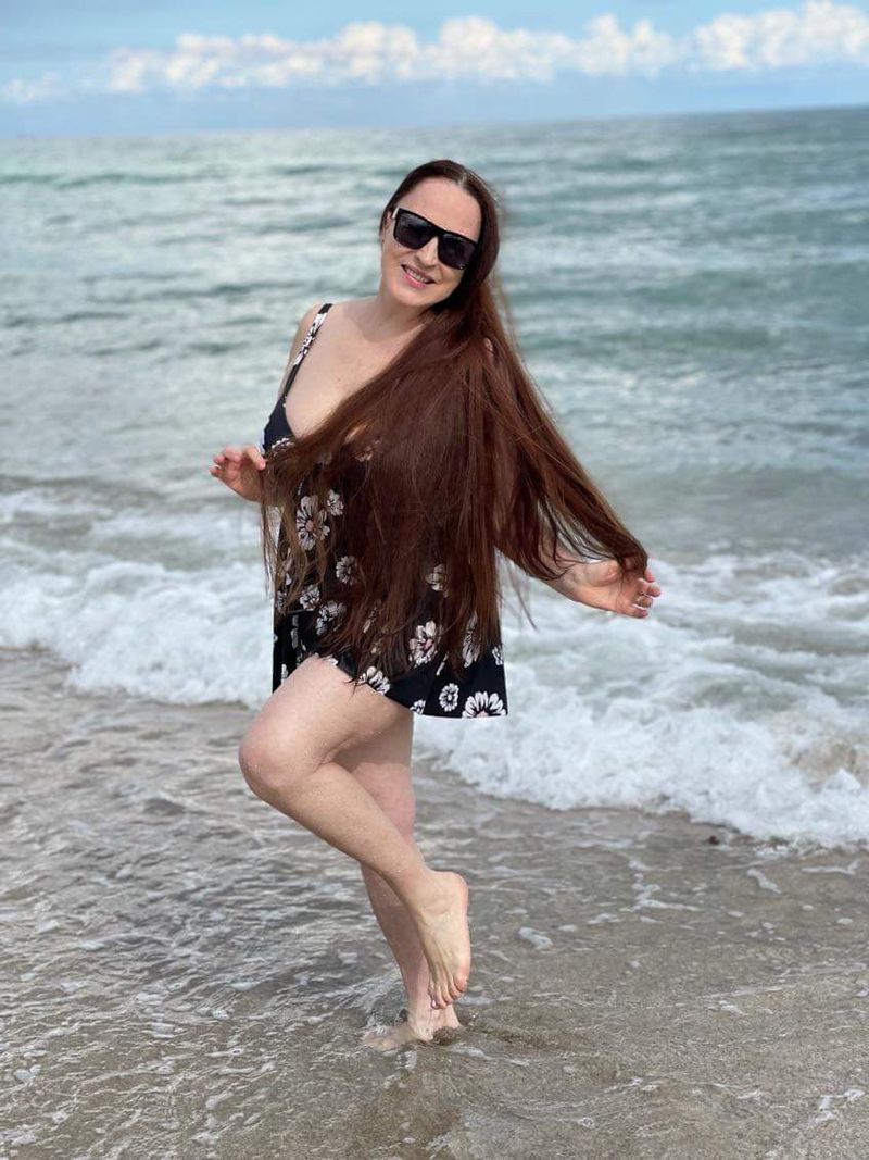 Maria Dragomiroiu, ipostază &icirc;ndrăzneață la 66 de ani