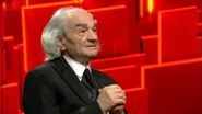 O femeie fără șanse de supraviețuire a fost salvată de Leon Dănăilaă. Cazul a fost un miracol și pentru renumitul medic: "Am operat-o și după 10 zile a început să meargă". Cum a fost răsplătit de fiica pacientei