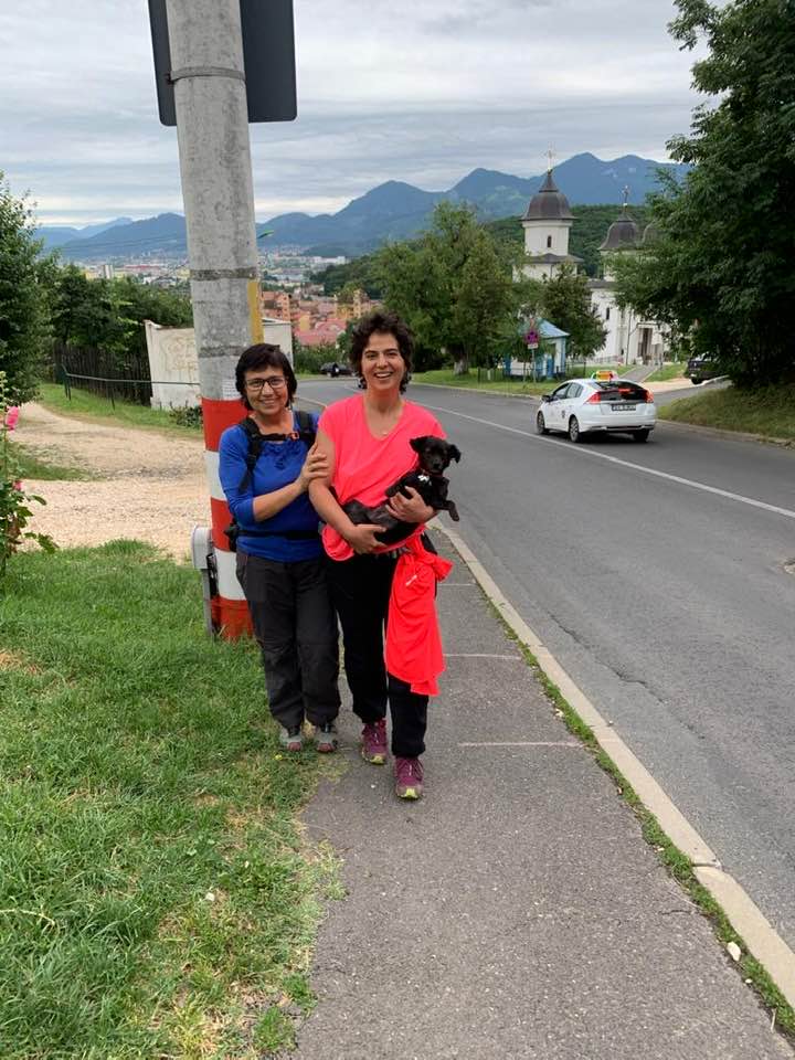 Mama alpinistei decedate în Bucegi, devastată de durere