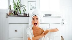 Ce este un deodorant și care este diferența lui fundamentală față de un antiperspirant?