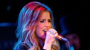 cum arata lisa marie presley