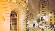 De ce continuă oamenii să se arunce din fostul hotel Intercontinental
