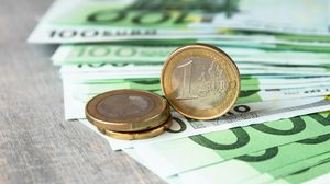 Curs valutar BNR, luni 7 februarie 2022