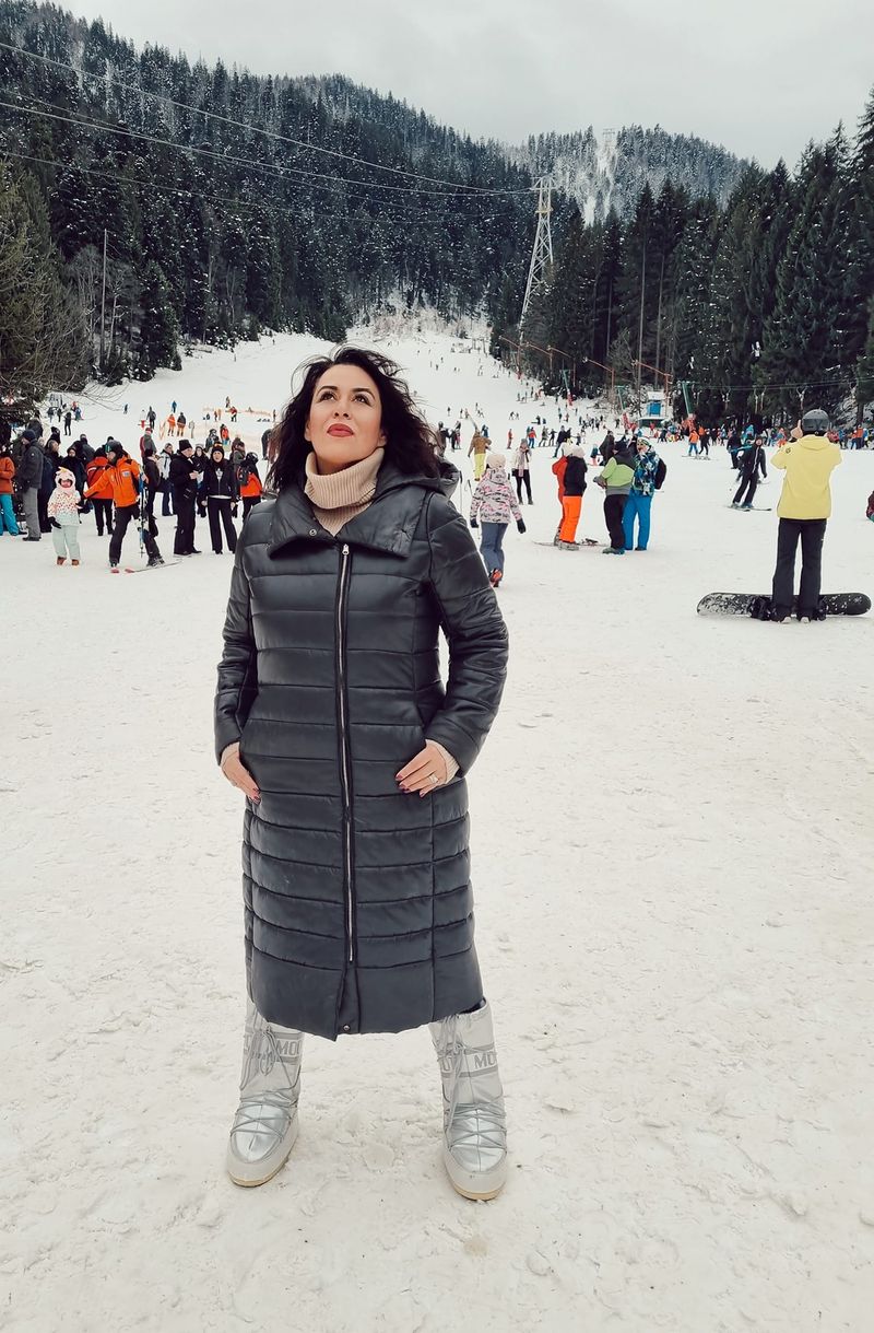 Oana Roman, vacanță la munte cu peripeții