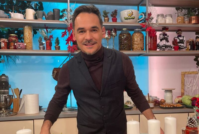 Răzvan Simion, curios să afle c&acirc;t costă o supă la restaurantul lui Dani Oțil