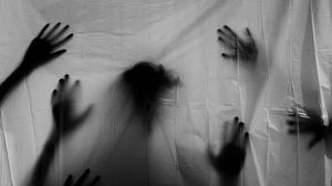 Te trec fiori! O comună din Brăila ar fi bântuită