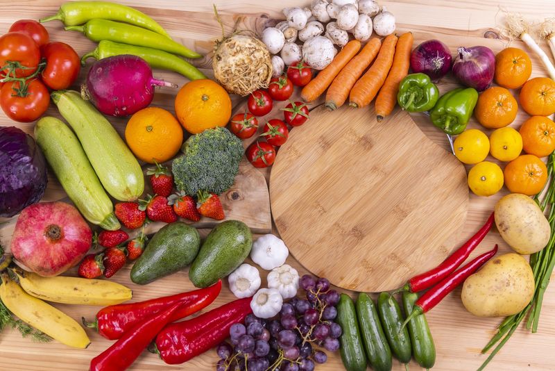 Gazele naturale s-au scumpit cu 61%, iar cartofii și uleiul cu 25% față de anul trecut