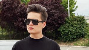 Cât câștigă youtuberii români din YouTube. Selly nu își poate plăti chiria cu suma încasată din YouTube în ianuarie!