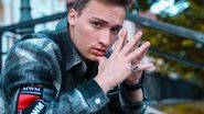 Cât câștigă youtuberii români din YouTube. Selly nu își poate plăti chiria cu suma încasată din YouTube în ianuarie!